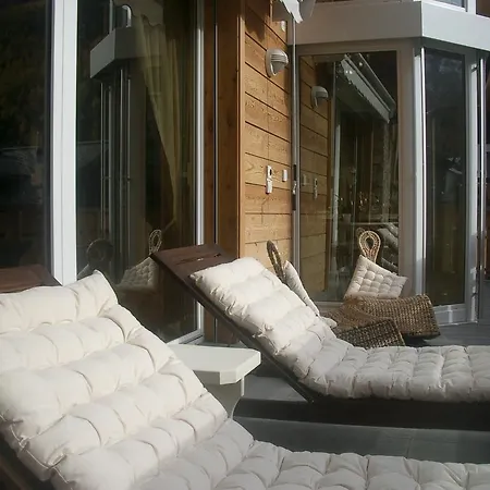 Chalet Sunshine